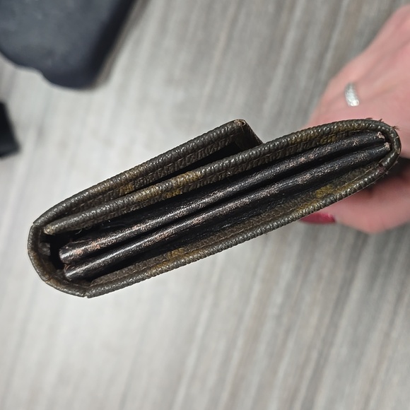 Vintage Louis Vuitton Monogram Long Snap Wallet - Picture 5 of 8